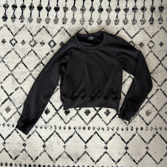 Nux Cropped Active Sweater Marcie Sleek Fabric Long Sleeve - Picture 1 of 4